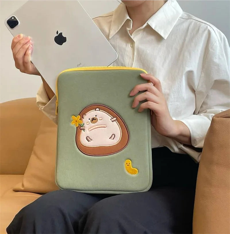 Women Cute Laptop Sleeve Case Table Protective Pouch Bag 11 12 13.6 14 15.6 Inch Cartoon Laptop Zipper Bags for Ipad Macbook HP